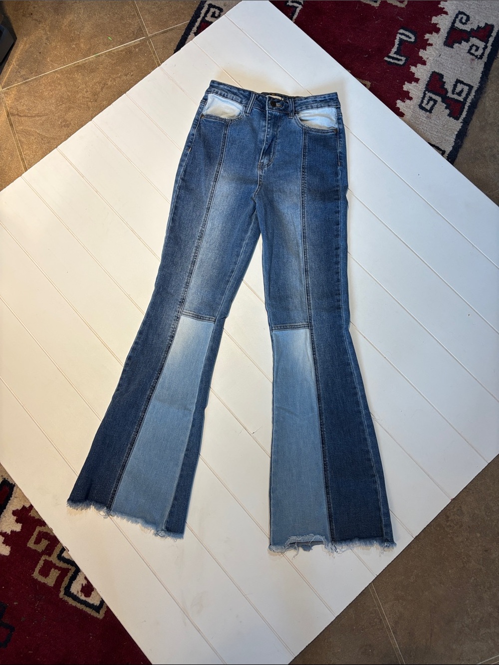 Harper high rise flare jeans! 27